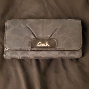 Coach Checkbook Wallet